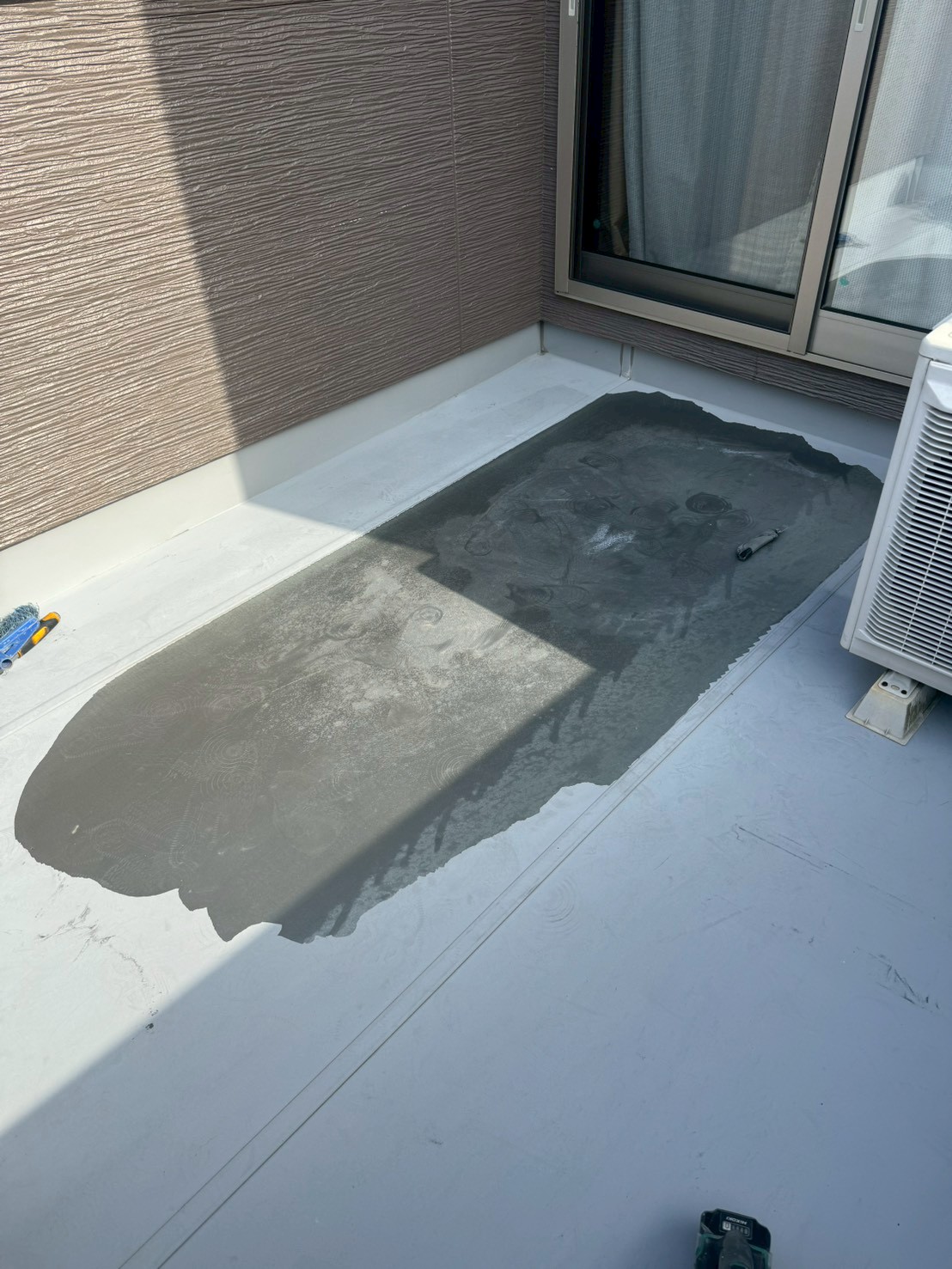 熊本市にて防水工事〈住宅バルコニーの塩ビシート防水〉 施工前